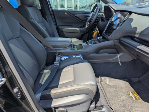 Used 2025 Subaru Outback Wilderness AWD/4WD image 37