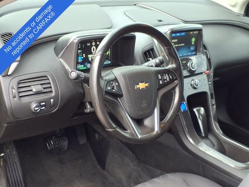 Used 2014 Chevrolet Volt FWD image 19