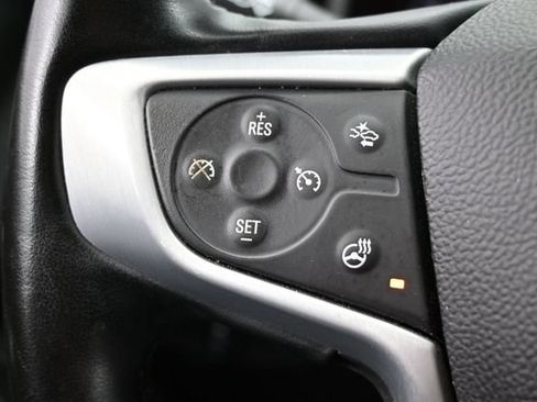 Used 2023 GMC Terrain SLT AWD/4WD image 28