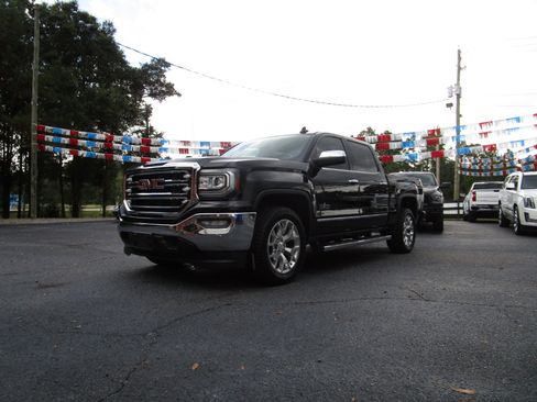 Used 2018 GMC Sierra 1500 SLT w/ Texas SLT Premium Package image 3