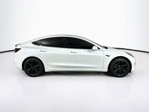 Used 2020 Tesla Model 3 Standard Range Plus RWD image 10