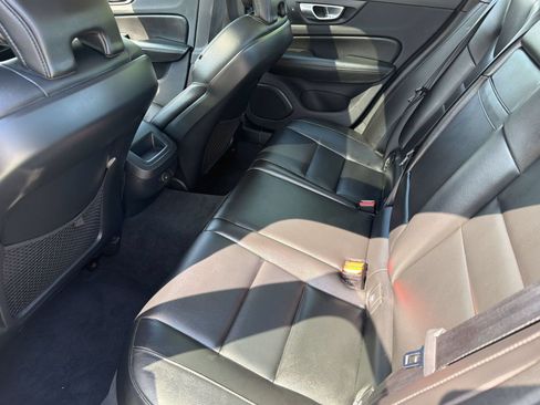 Used 2024 Volvo S60 B5 Core FWD image 22
