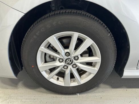 Used 2026 Toyota Camry LE image 62