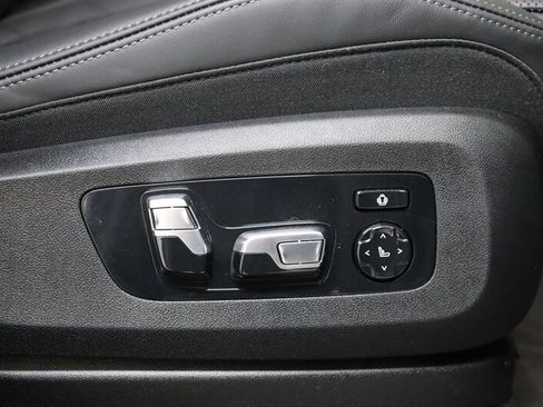 Used 2026 BMW X5 M60i AWD/4WD image 28