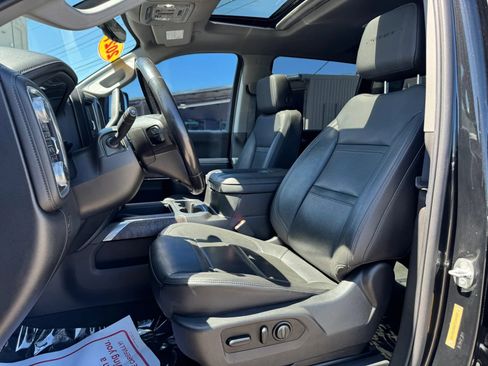 Used 2021 GMC Sierra 2500 Denali w/ Denali Black Diamond Edition AWD/4WD image 10