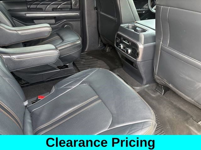 Used 2023 Ford Expedition Max Platinum AWD/4WD image 40