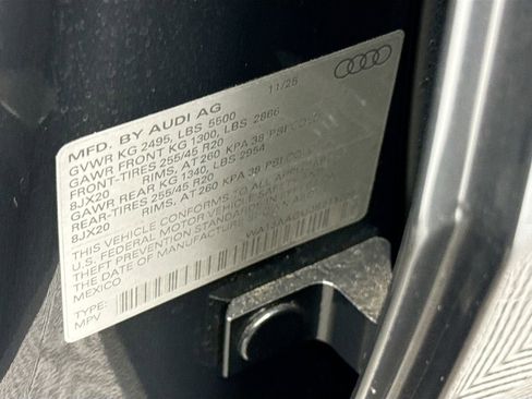 New 2025 Audi Q5 Prestige image 34