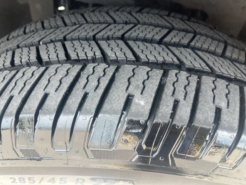 Used 2019 Ford Expedition Max Limited w/ Equipment Group 302A AWD/4WD image 30