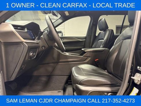 Used 2024 Jeep Grand Cherokee Limited w/ Luxury Tech Group II image 13