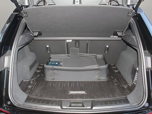 New 2026 Land Rover Range Rover Evoque S image 16