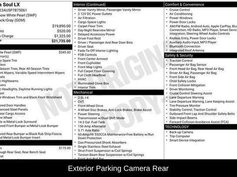 Used 2023 Kia Soul LX image 2