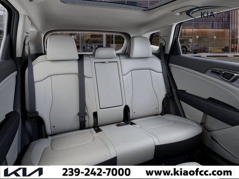 New 2026 Kia Sportage EX FWD image 16
