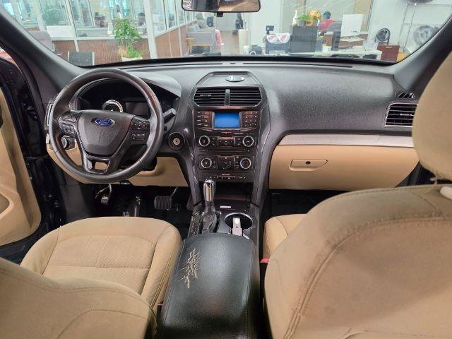 Used 2017 Ford Explorer FWD image 10