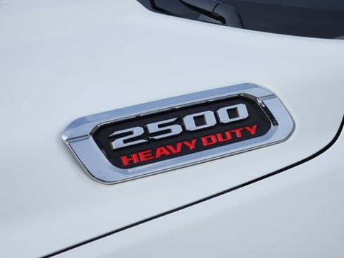 Used 2024 RAM 3500 Big Horn image 12