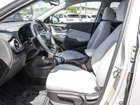 Used 2022 Hyundai Kona SEL w/ Convenience Package AWD/4WD image 6