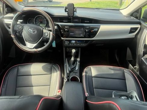 Used 2016 Toyota Corolla LE FWD image 15