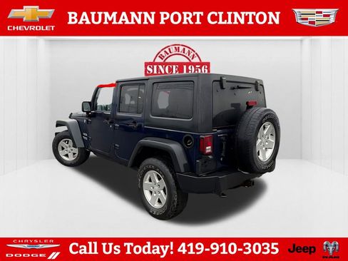 Used 2013 Jeep Wrangler Unlimited Sport AWD/4WD image 5