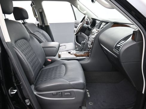 Used 2019 INFINITI QX80 Luxe w/ 22" Wheel Package RWD image 16