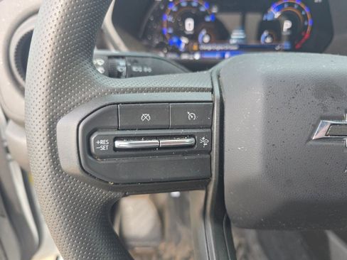 Used 2025 Chevrolet Colorado Trail Boss image 15