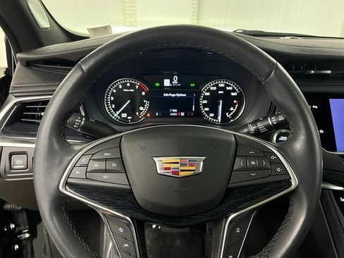 Certified 2024 Cadillac XT5 Premium Luxury w/ LPO, Premium Carpet Package image 35