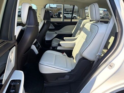 Certified 2023 Lincoln Aviator Black Label w/ Jet Package image 31