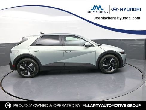 New 2026 Hyundai Ioniq 5 SEL AWD/4WD image 1