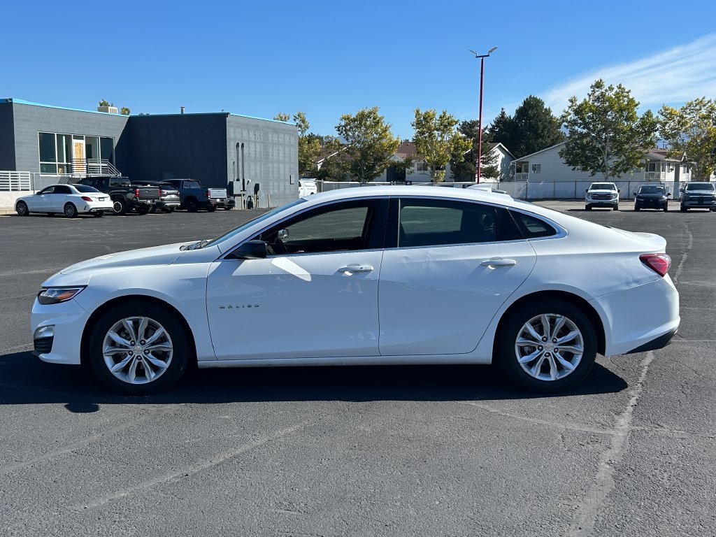Used 2022 Chevrolet Malibu LT FWD image 7