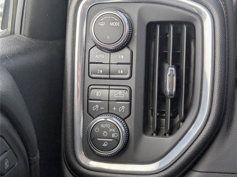 Used 2021 GMC Sierra 1500 AT4 w/ AT4 Value Package image 29