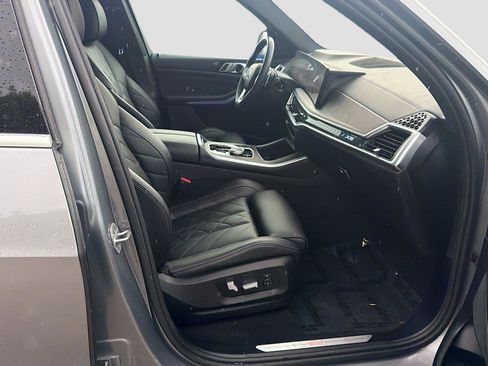 Used 2024 BMW X5 sDrive40i w/ Parking Assistance Package RWD image 32