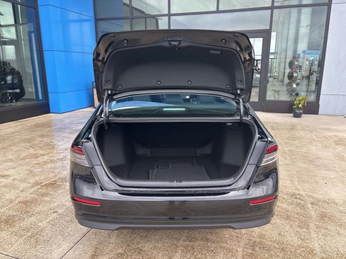 New 2026 Honda Accord LX image 11