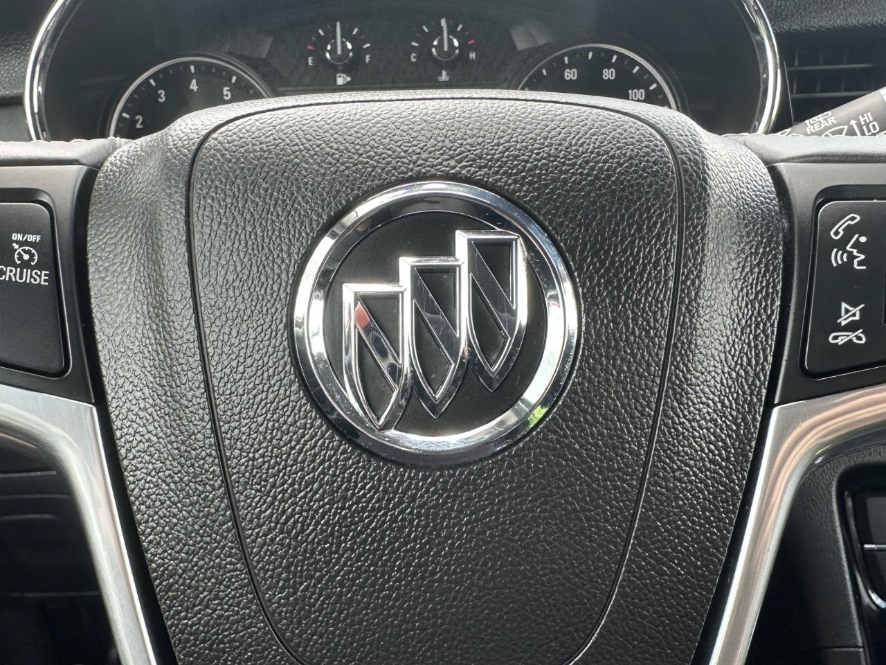 Used 2020 Buick Encore Preferred w/ Safety Package FWD image 51
