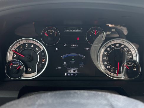 Used 2018 RAM 2500 Big Horn w/ Harvest Edition AWD/4WD image 10