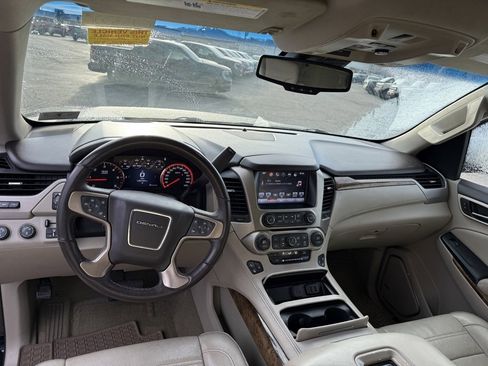 Used 2016 GMC Yukon Denali w/ Open Road Package image 13