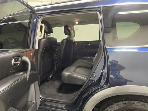 Used 2020 Nissan Armada SL w/ Premium Package image 13