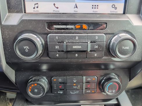 Used 2019 Ford F150 XLT w/ Equipment Group 302A Luxury RWD image 13