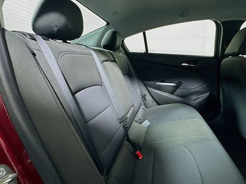 Used 2019 Chevrolet Cruze LT image 26