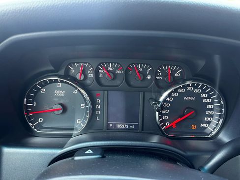 Used 2018 Chevrolet Silverado 1500 W/T RWD image 28