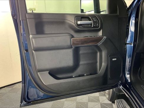 Used 2021 GMC Sierra 2500 SLT w/ Texas SLT Premium Package image 21