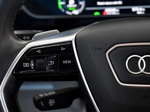 Used 2019 Audi e-tron Premium Plus AWD/4WD image 18