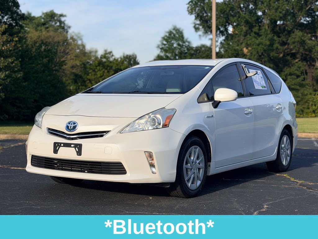 Used 2014 Toyota Prius V Three FWD image 15