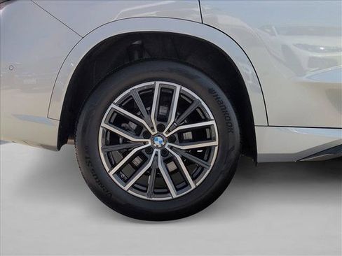 Used 2026 BMW X1 xDrive28i AWD/4WD image 25