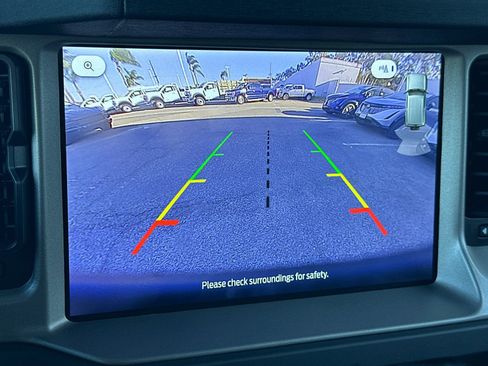 Used 2025 Ford Bronco Outer Banks image 23