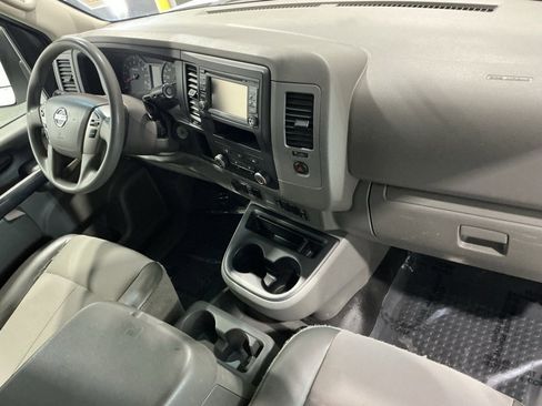 Used 2017 Nissan NV 2500 SV w/ Technology Package image 26