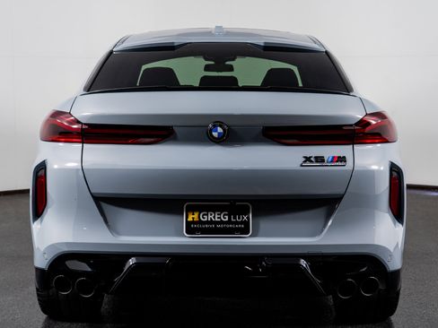 Used 2025 BMW X6 M Competition w/ Executive Package image 11