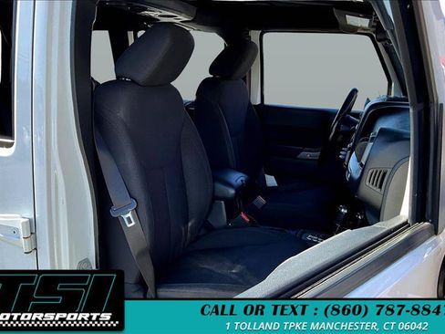Used 2015 Jeep Wrangler Unlimited Sport w/ Quick Order Package 24S AWD/4WD image 7