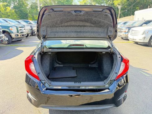 Used 2016 Honda Civic Touring image 21