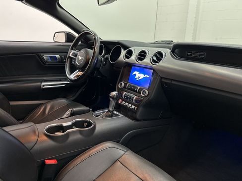 Used 2020 Ford Mustang GT Premium RWD image 41