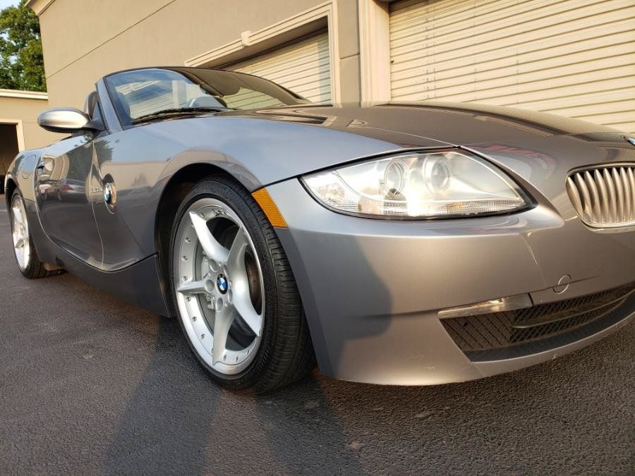Used 2008 BMW Z4 3.0si RWD image 33
