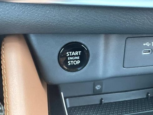 New 2026 Nissan Rogue Platinum AWD/4WD image 35
