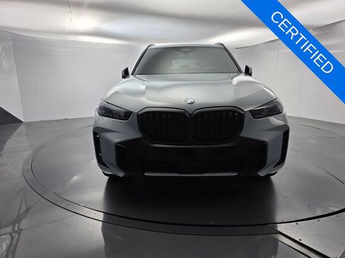 Used 2024 BMW X5 sDrive40i w/ M Sport Package image 2